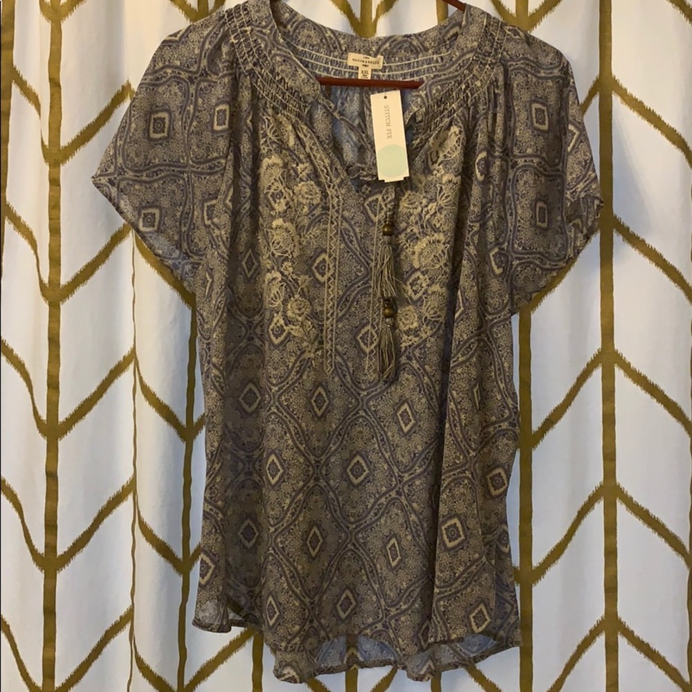 Mason and Belle - embroidered tunic top, brand new